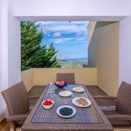 Malathiros Traditional Villas エクステリア 写真